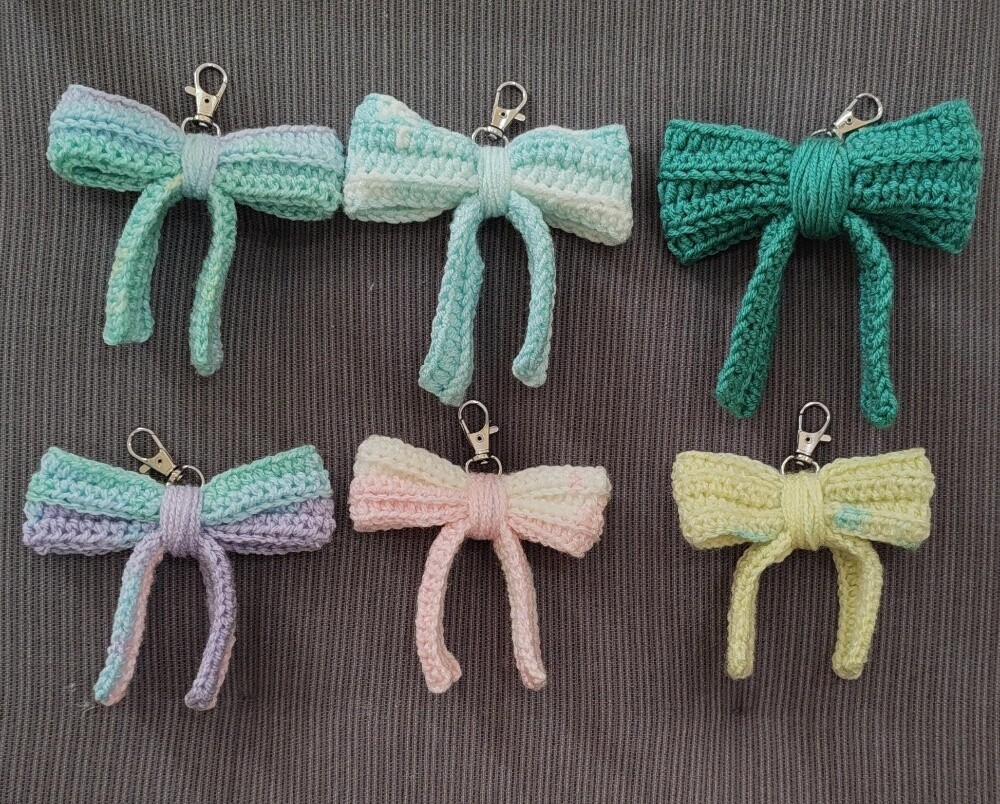 Crocheted-Ribbon Bow Keychains - 1