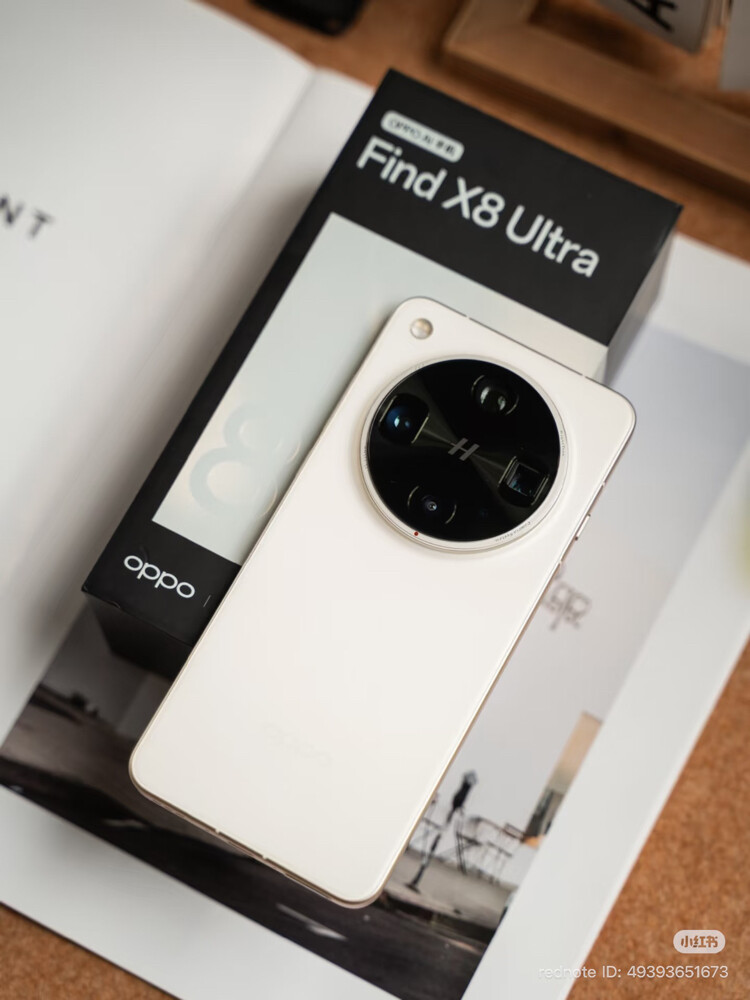 Oppo find 8 ultra - 1