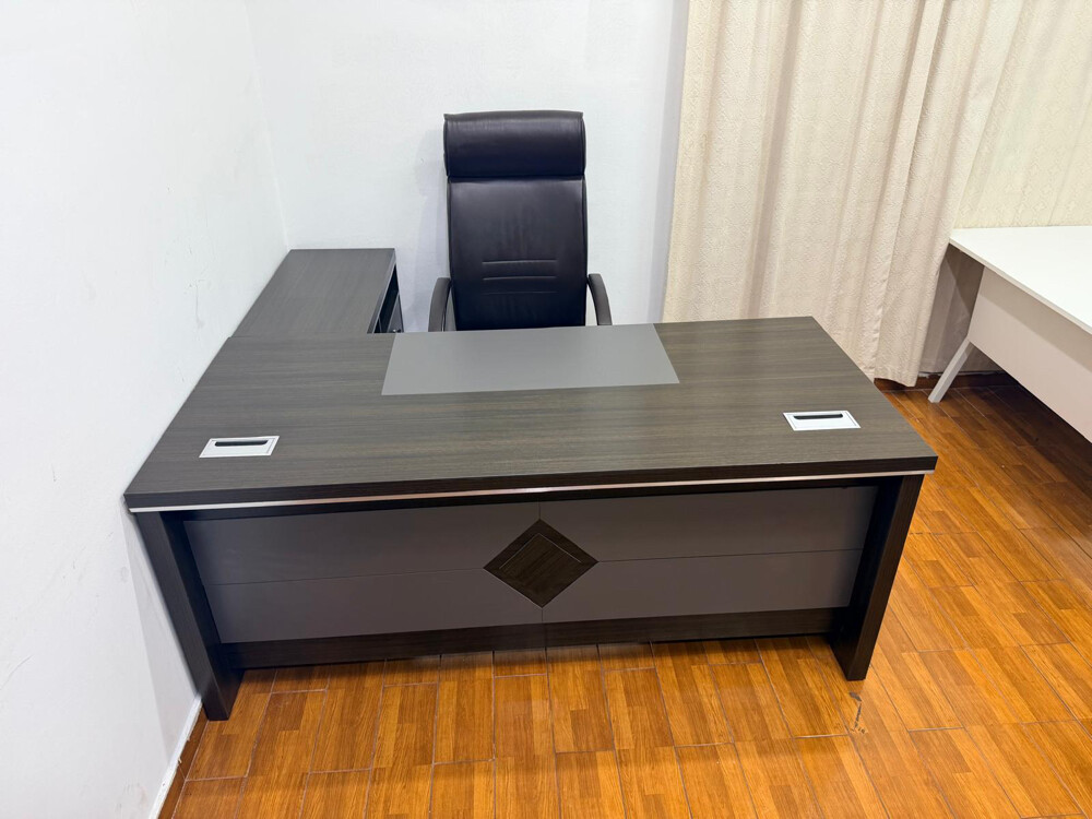 Used office furniture sell - 3
