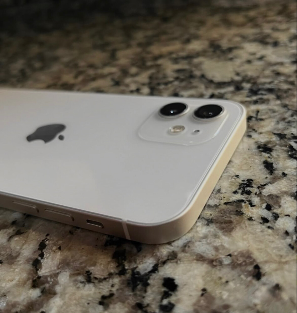 iphone 12 white 128GB same new - 3