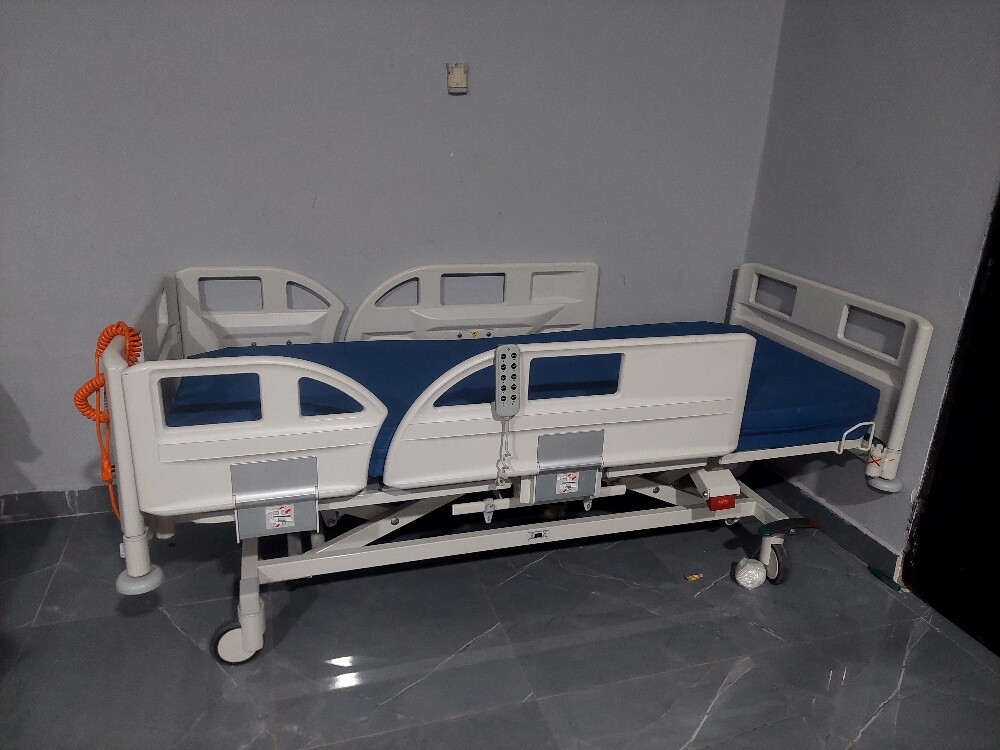 medical bed as per new for sale - 1