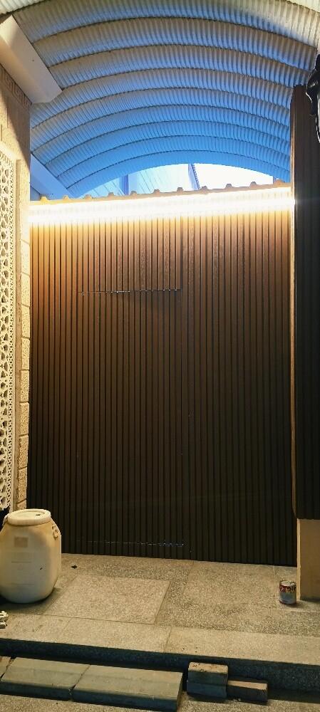 car parking,, store dog house,, d - 12