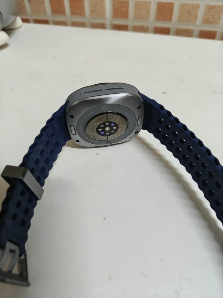 Samsung z fold ultra 512&watchultra - 4