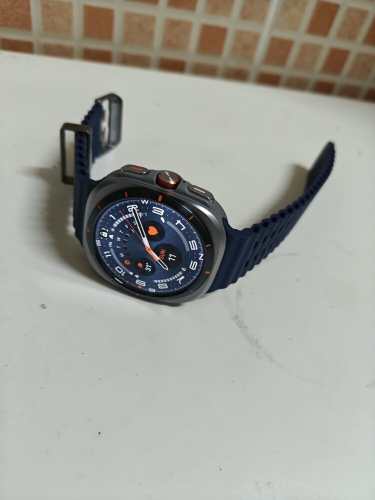 Samsung z fold ultra 512&watchultra - 6