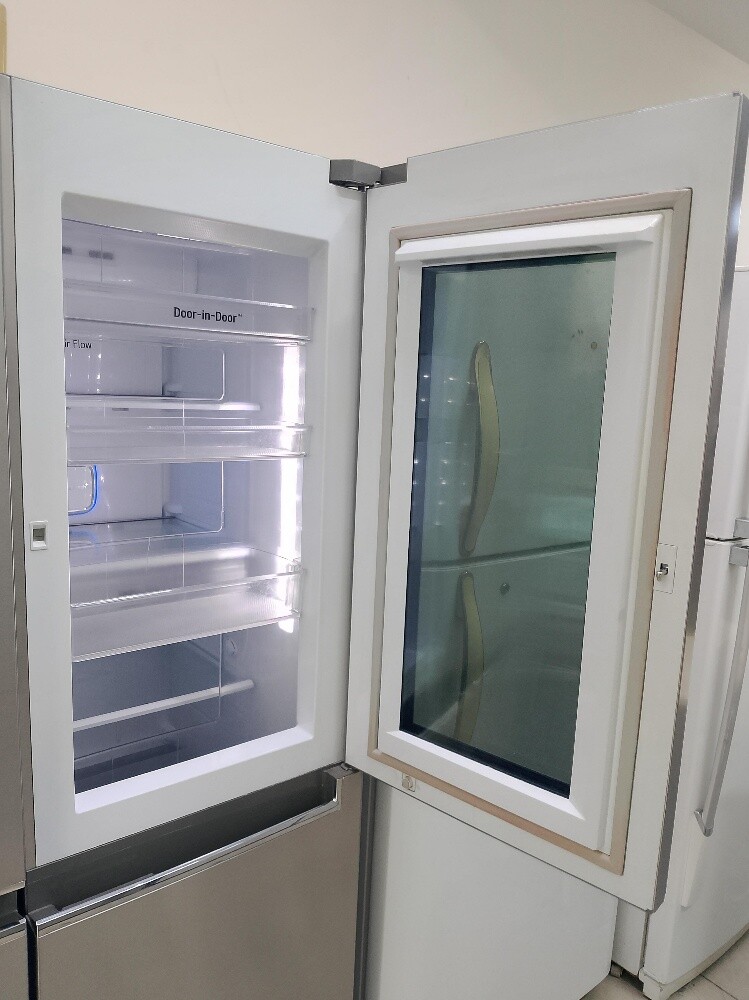 LG Side By Side Refrigerator - 4