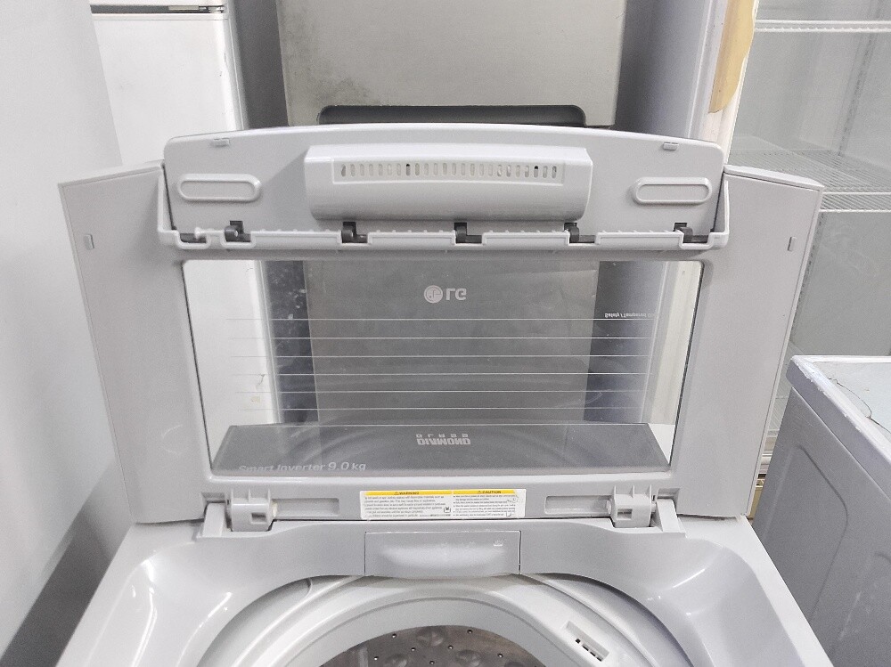 LG 9Kg Washing Machine - 4
