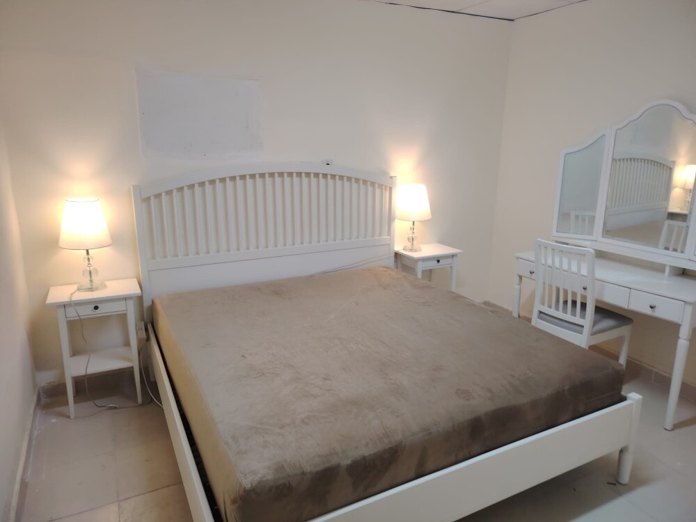 ikea full Bedroom furniture sell - 1