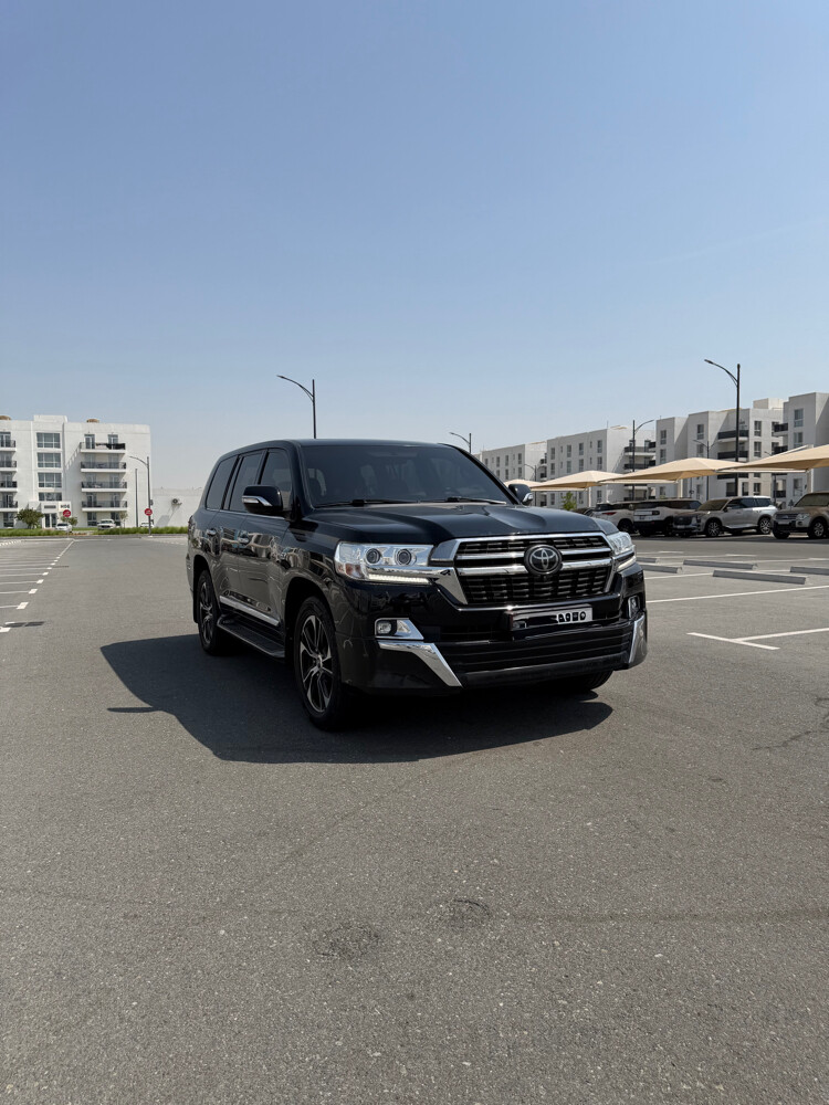 للبيع في اكس ار قراند 2021 - 9