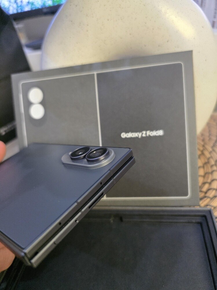 Galaxy Z Fold 8 512Gb Graphite - 7