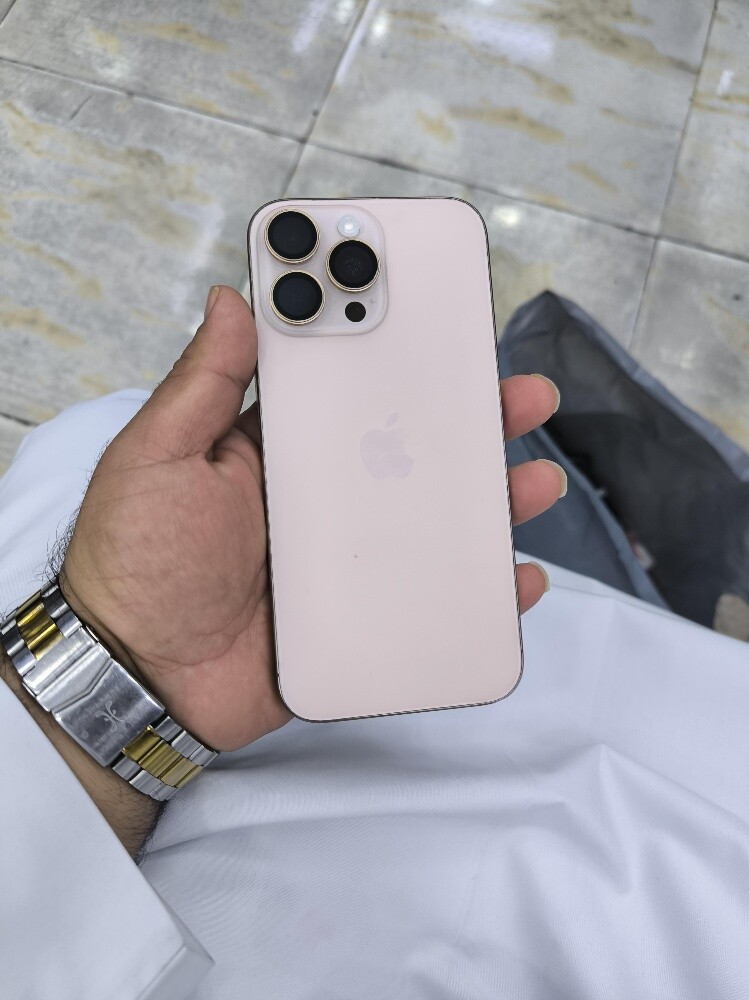 ايفون 16برو ماكس - 4