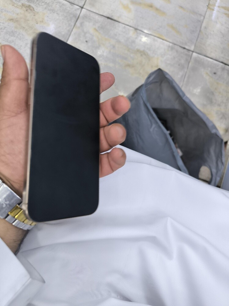 ايفون 16برو ماكس - 3