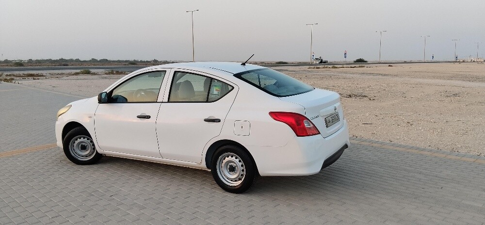 Nissan sunny 2020 mileage 46000 km - 3