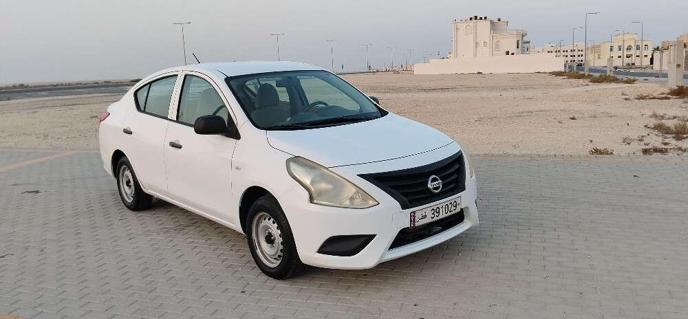 Nissan sunny 2020 mileage 46000 km - 1