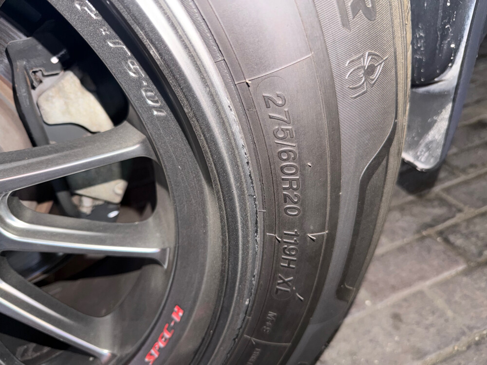 gmc rim 20 size with tyres  - 3