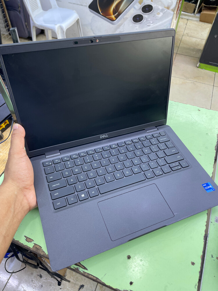 Dell Latitude 7420 – Core i7 11th G - 4