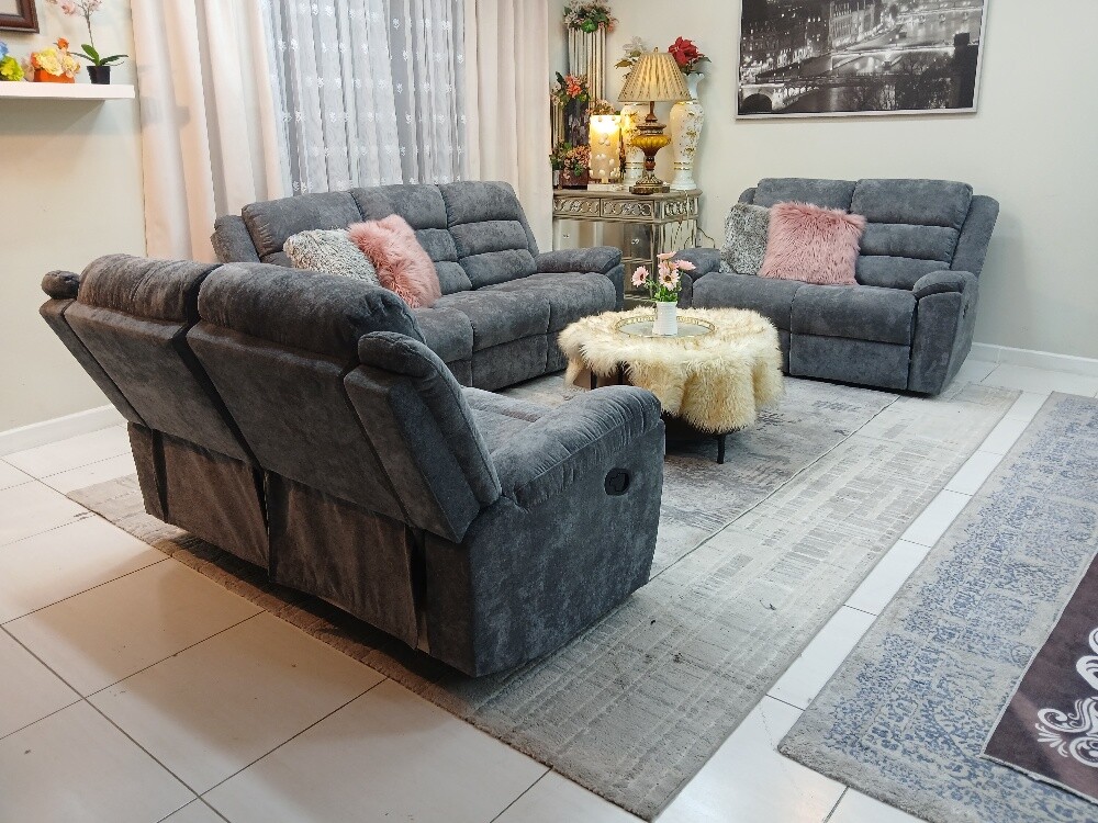 Luxury recliner sofa set - 2