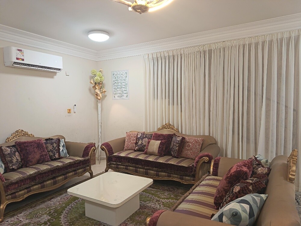 for sell luxury sofa set like new c - 3