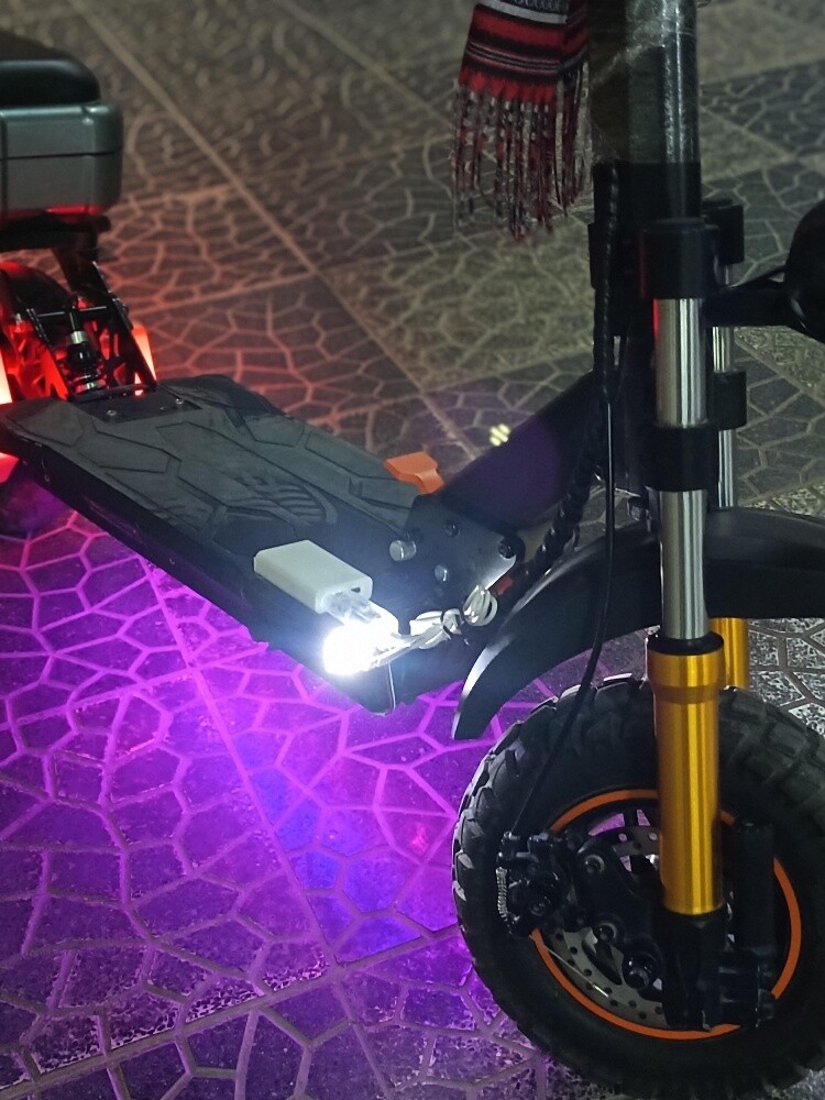 M5 Pro Electric Scooter - 5