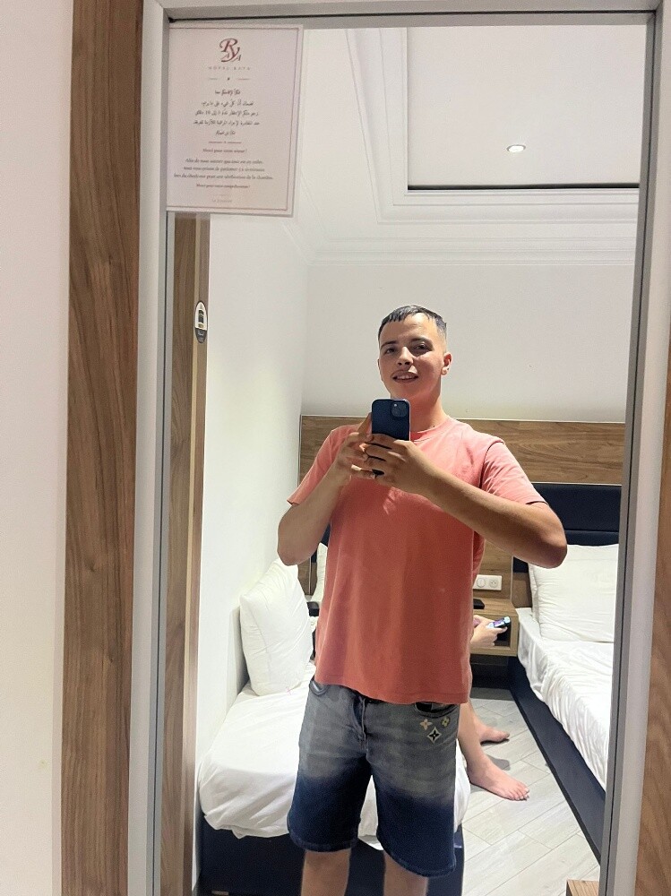 حلاق - 1