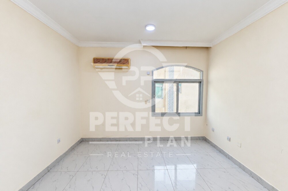 For rent a villa in AlGharrafa - 13