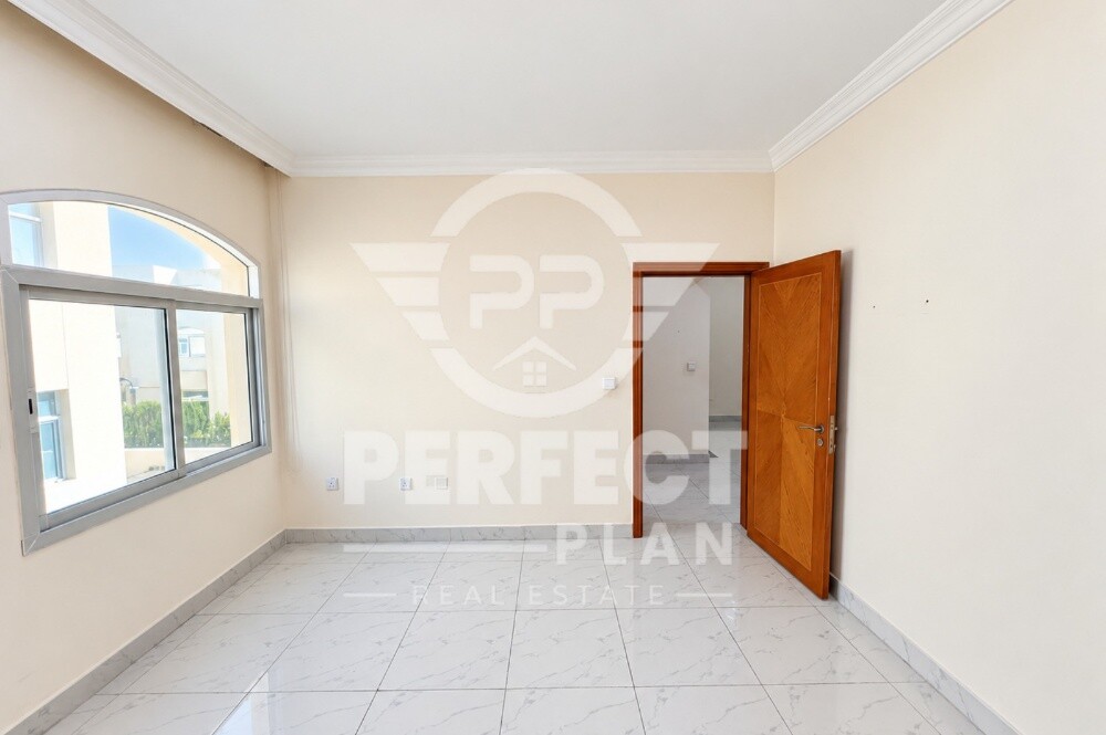 For rent a villa in AlGharrafa - 11