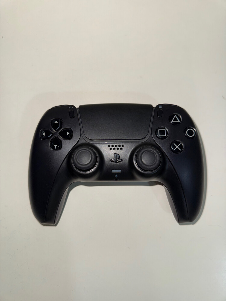 PS5 controller - 4