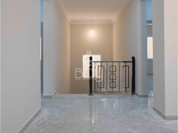 LUXURY 9-BEDROOM VILLA FOR SALE - 4