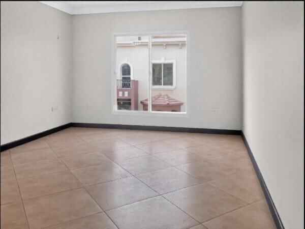 SPACIOUS VILLA 3 BDR - 11
