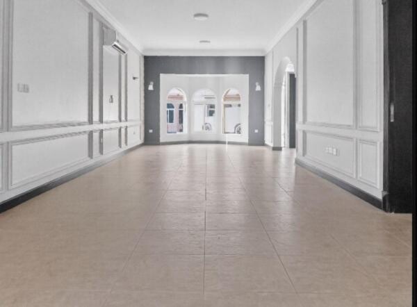SPACIOUS VILLA 3 BDR - 3