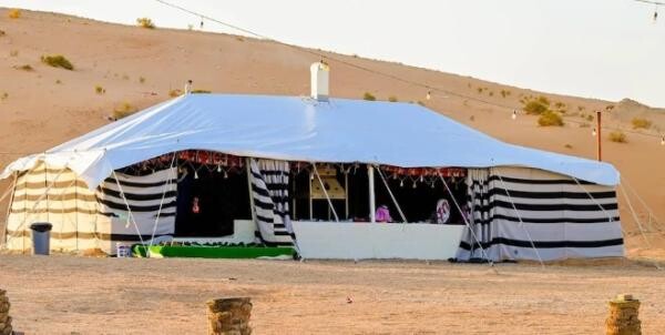 tent installation 50783295 - 2