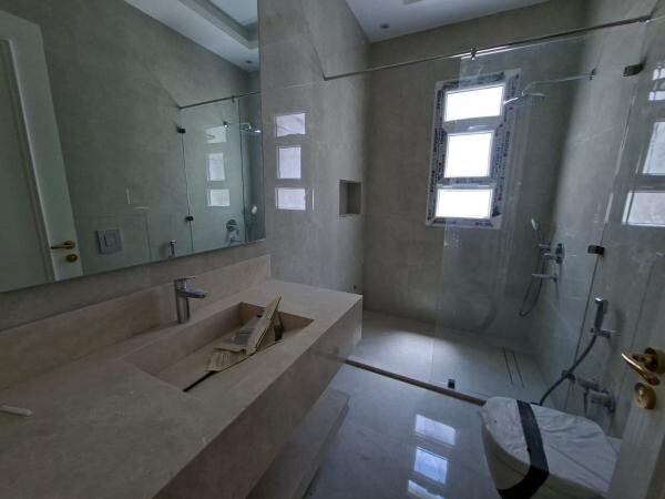 8 BR VILLA W/ DRIVER & ROOM - 12