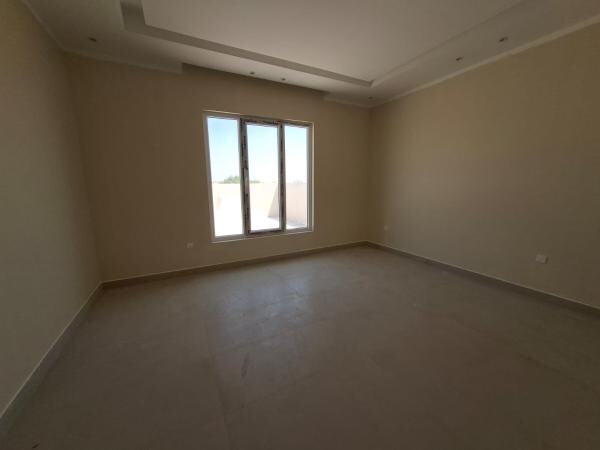 8 BR VILLA W/ DRIVER & ROOM - 7