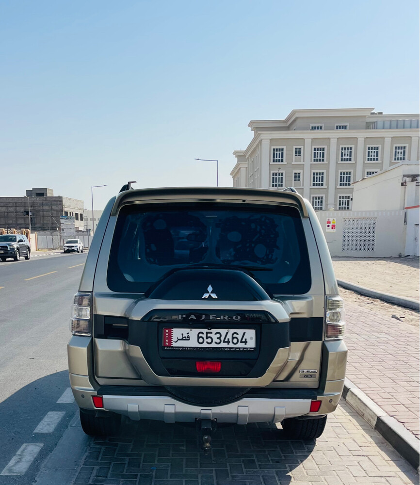 Mitsubishi Pajero 3.8 excellent car - 3