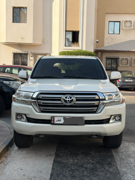 LANDCRUISER GXR V8 2017 150KM QR120 - 1