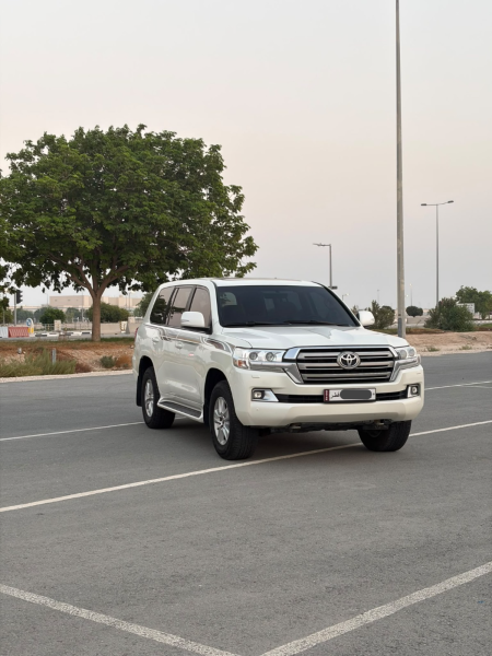 LANDCRUISER GXR V8 2017 150KM QR120 - 2