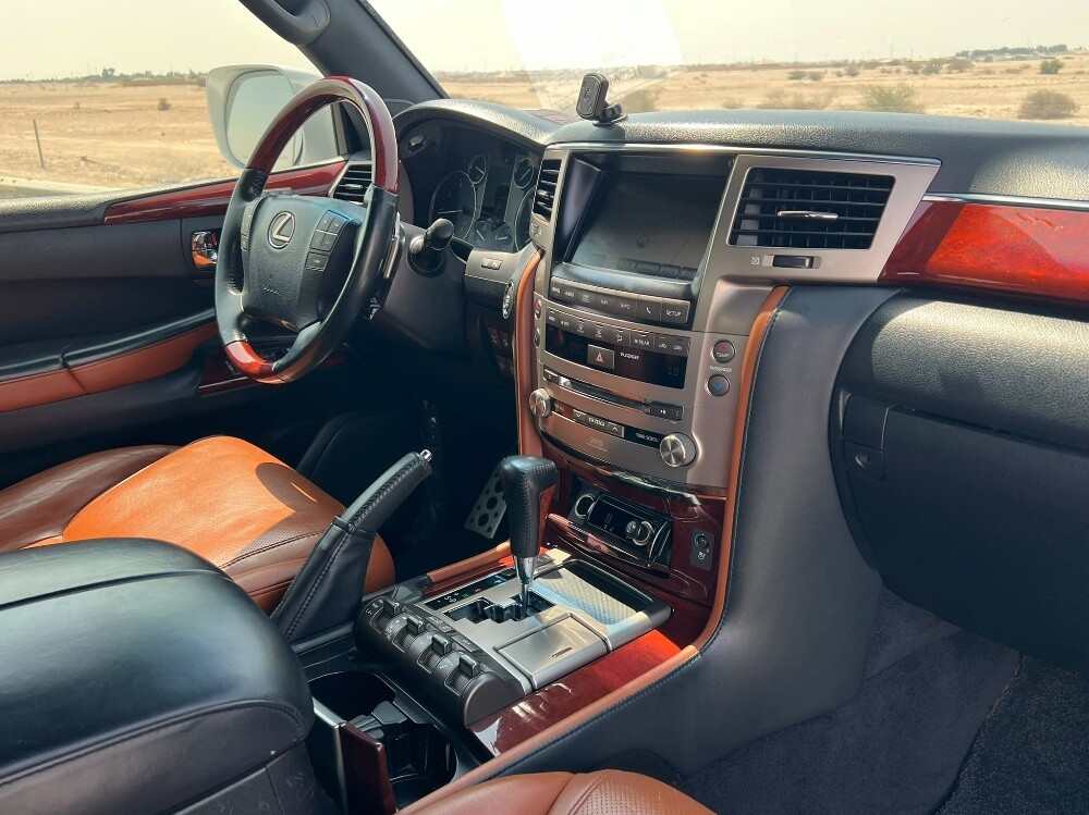 لكزس ال اكس 570  2014 - 8
