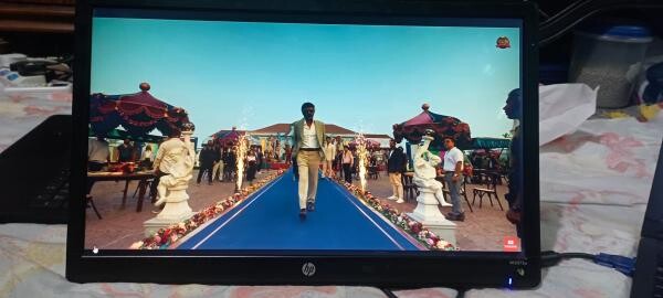 HP W2072a 20-inch MONITOR - 3