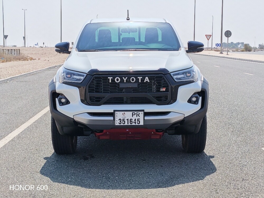 Hilux GR Sport - 1