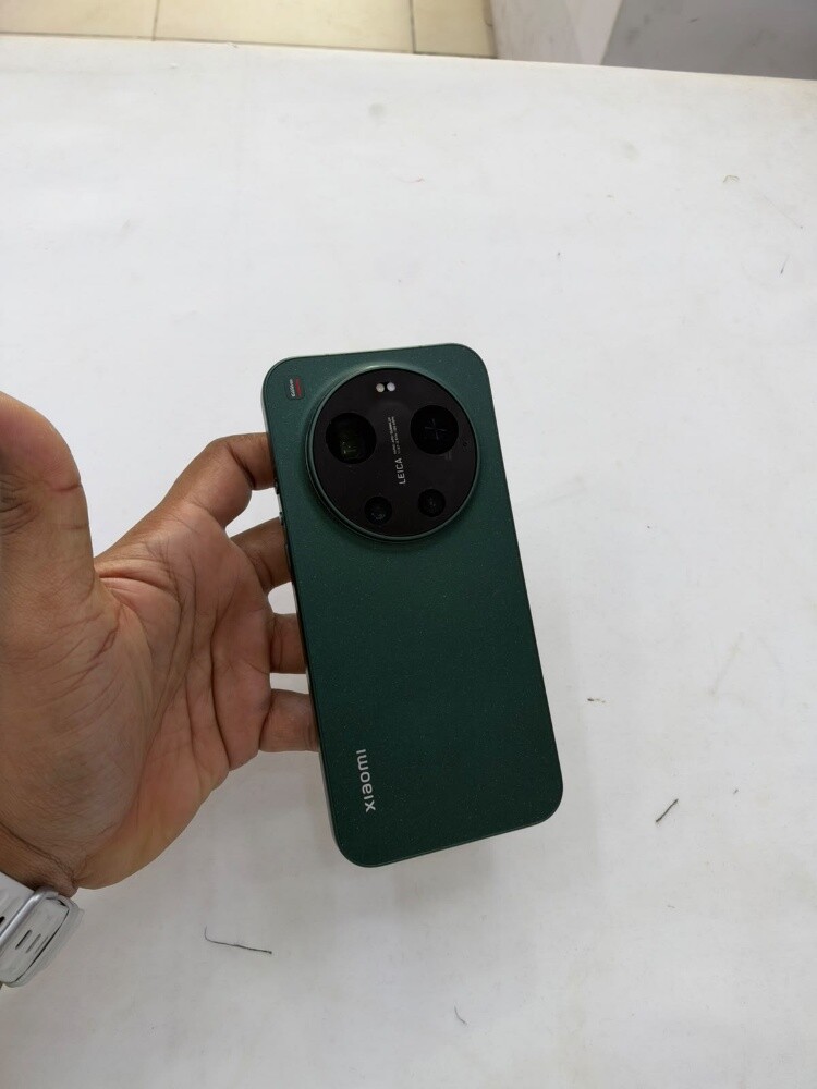 xiaomi 17 ultra - 1