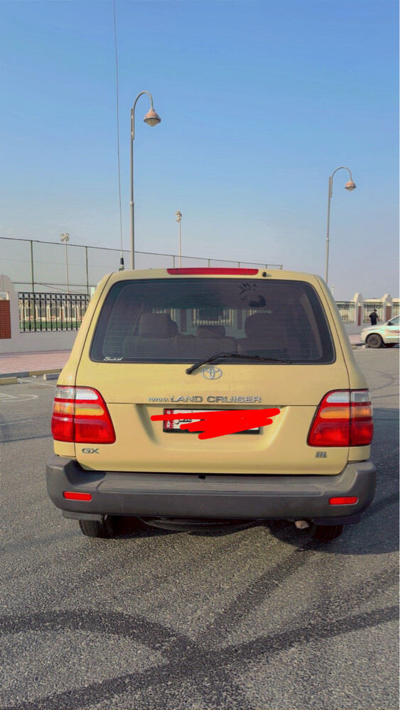 second owner 2 minor accidents only - 4