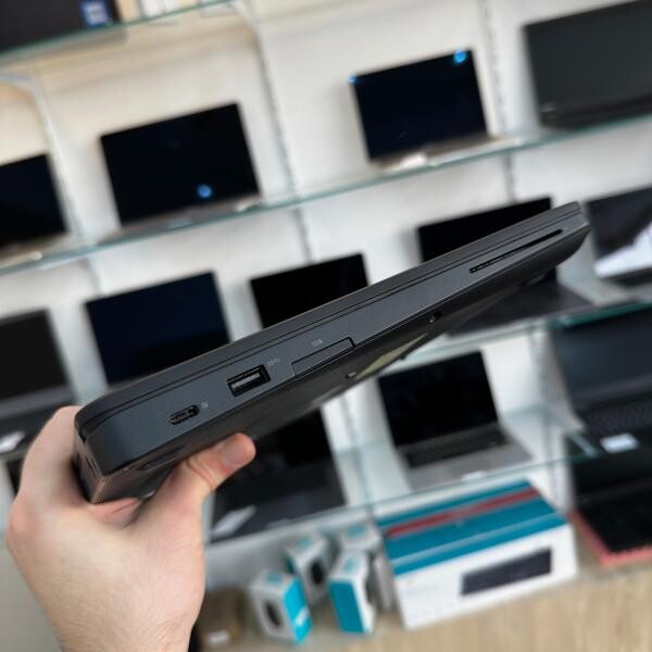 Dell Latitude 5480 Only 600 QR - 4