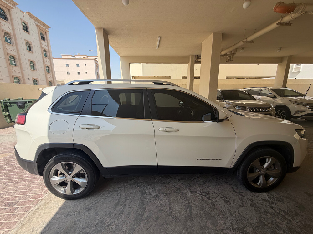 jeep Cherokee for sale - 4
