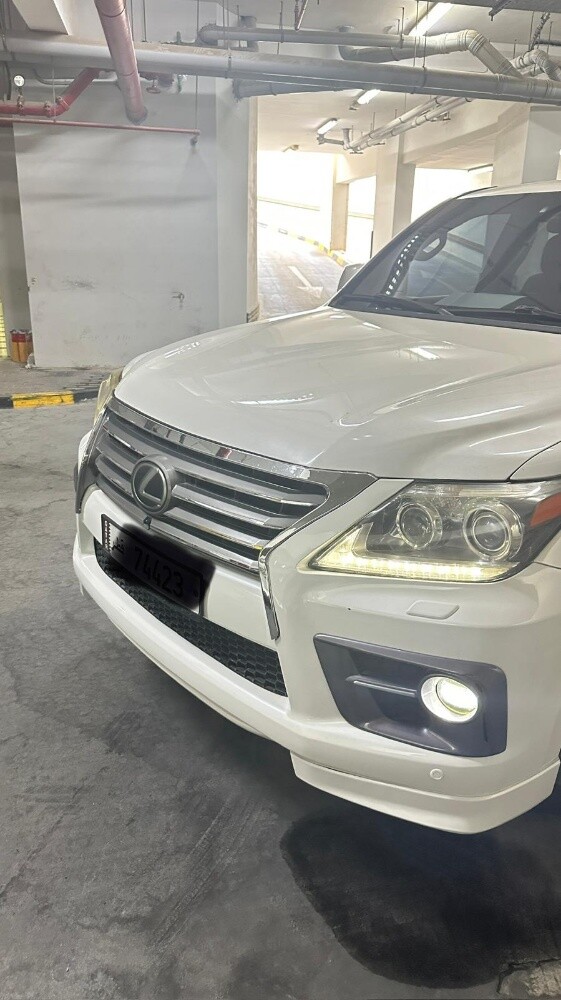 lexus - 14