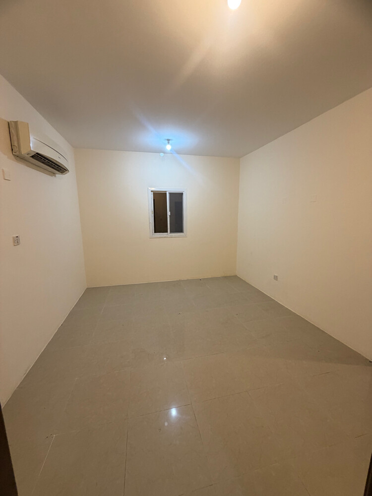 للايجارشقه ام صلال بنت هاوس2600 - 11