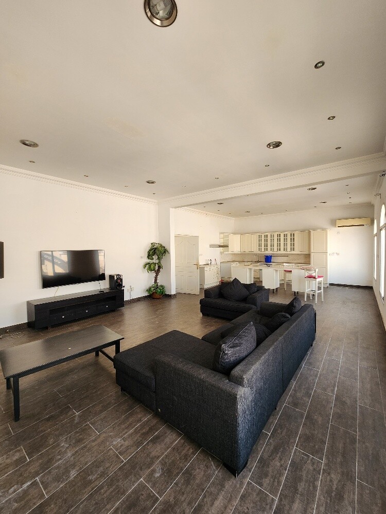 Half-villa for rent - 2