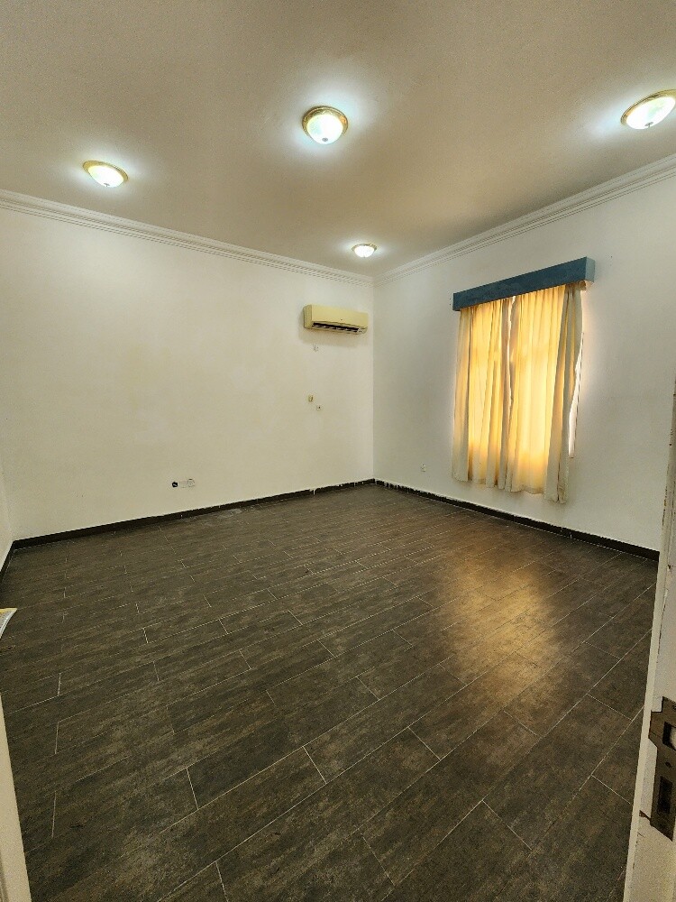 Half-villa for rent - 10