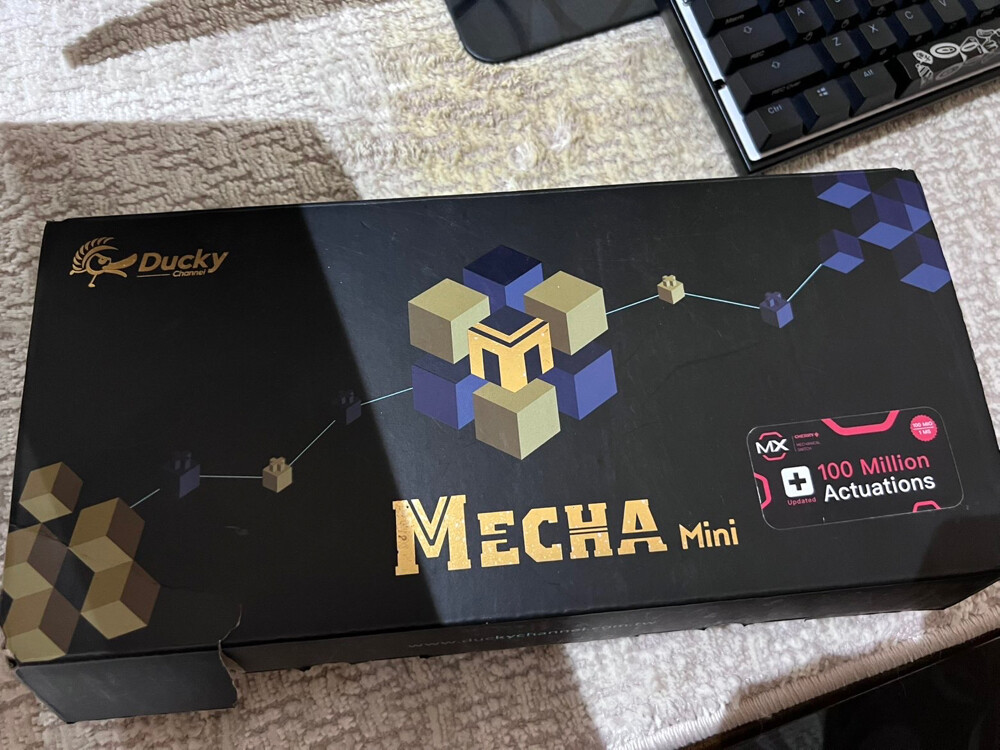 Ducky Mecha Mini keyboard - 4