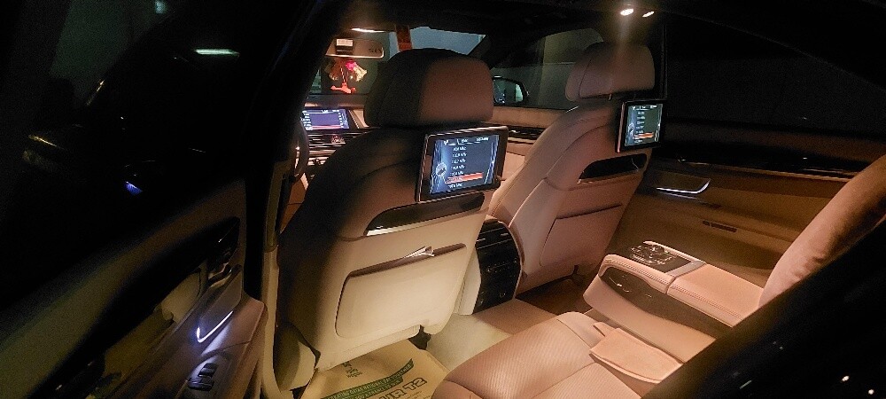 BMW 760Li, M Package, 6.0L,V12 - 6