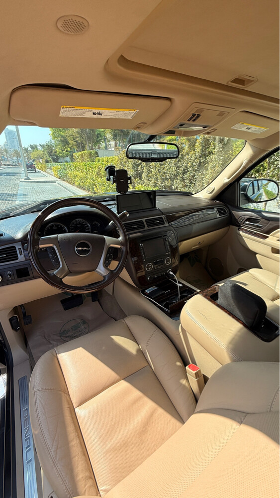 GMC Sierra Denali – 2012 - 10