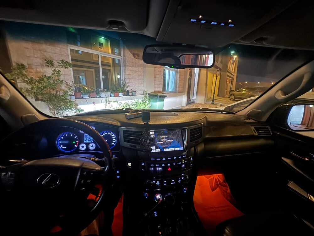لكزس ٢٠١١ محول ٢٠١٣ - 4